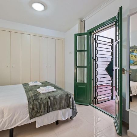 Casita En Pedregalejo Una Sola Planta Malaga Bagian luar foto